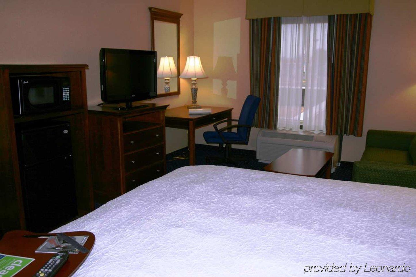 Hampton Inn And Suites Fredericksburg South Værelse billede